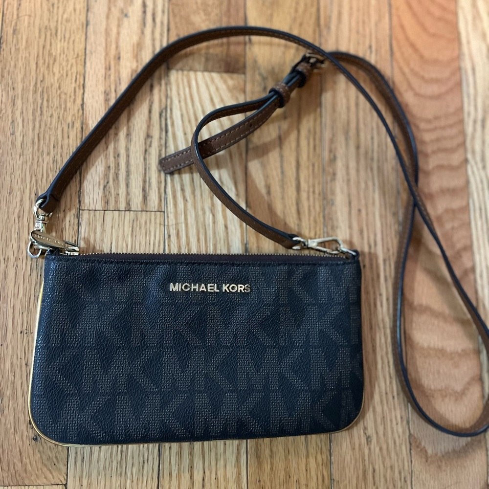 Michael Kors crossbody